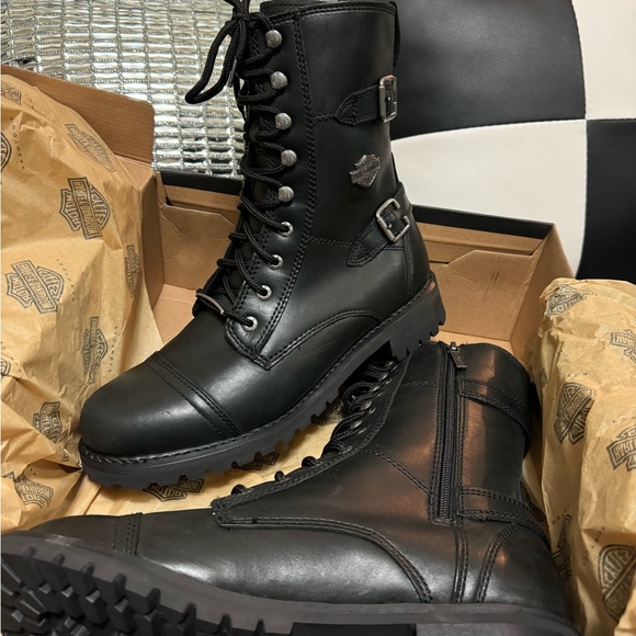 Brand new Harley Davidson boots - Picture 2 of 4